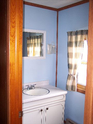 16407 Auburn Road Huntertown, IN 46748 - Photo 7 of 9 Gallery Image 7