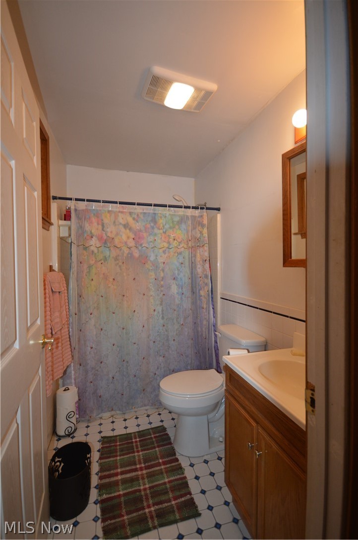 1721 Clark Rdg Road Sistersville, WV 26175 - Photo 10 of 24