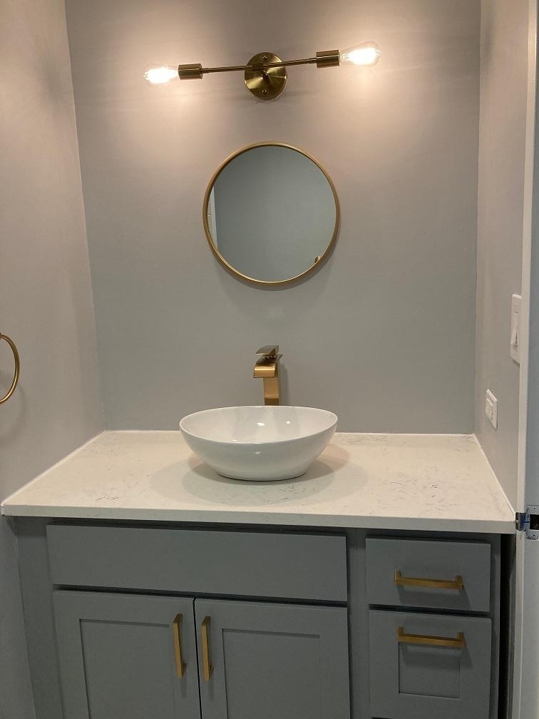 6147 North Sheridan Road, Unit 28A Chicago, IL 60660 - Photo 12 of 16 Gallery Image 12