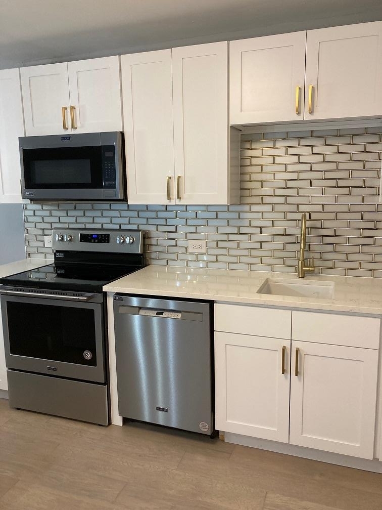 6147 North Sheridan Road, Unit 28A Chicago, IL 60660 - Photo 6 of 16 Gallery Image 6