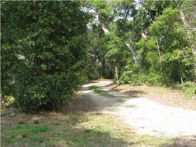 14815 Innerarity Point Road Pensacola, FL 32507 - Photo 8 of 24 Gallery Image 8