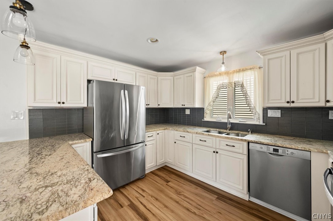 2515 Edgewood Road Utica, NY 13501 - Photo 8 of 50