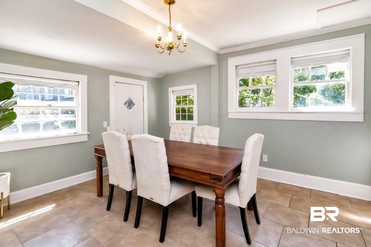 1305 Old Shell Road Mobile, AL 36604 - Photo 7 of 26