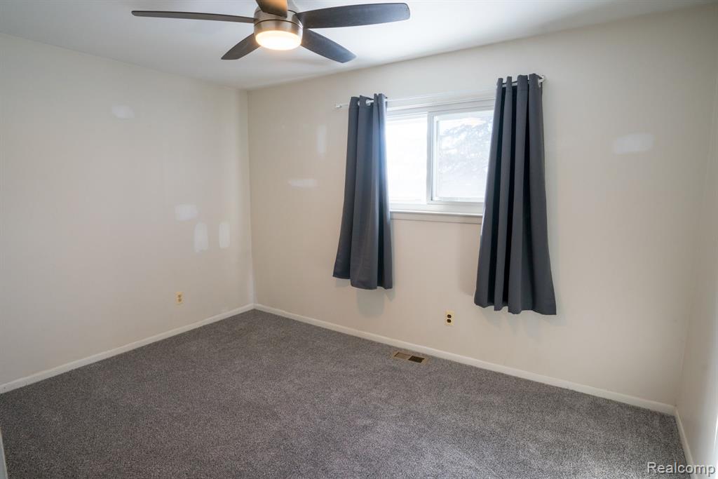 6445 Merriman Road Romulus, MI 48174 - Photo 19 of 28