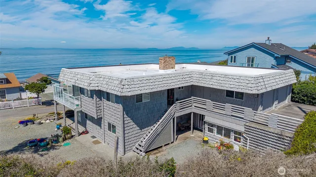 $1,254,000 | 1505 West Beach Road, Oak Harbor, WA 98277