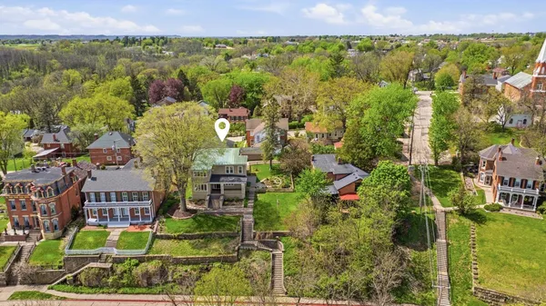 $515,000 | 207 South Prospect Street, Galena, IL 61036