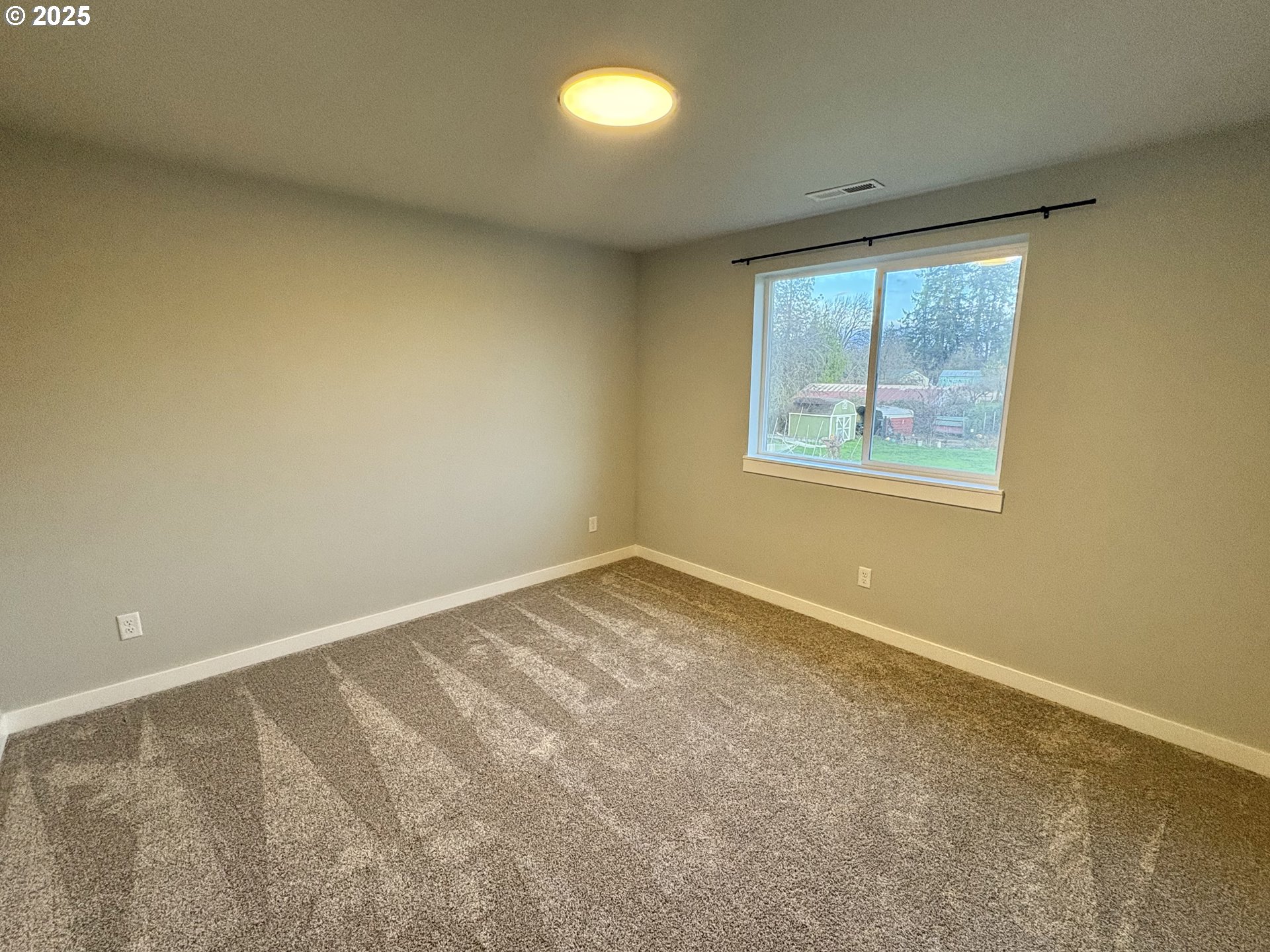 2443 26th Avenue Forest Grove, OR 97116 - Photo 17 of 24