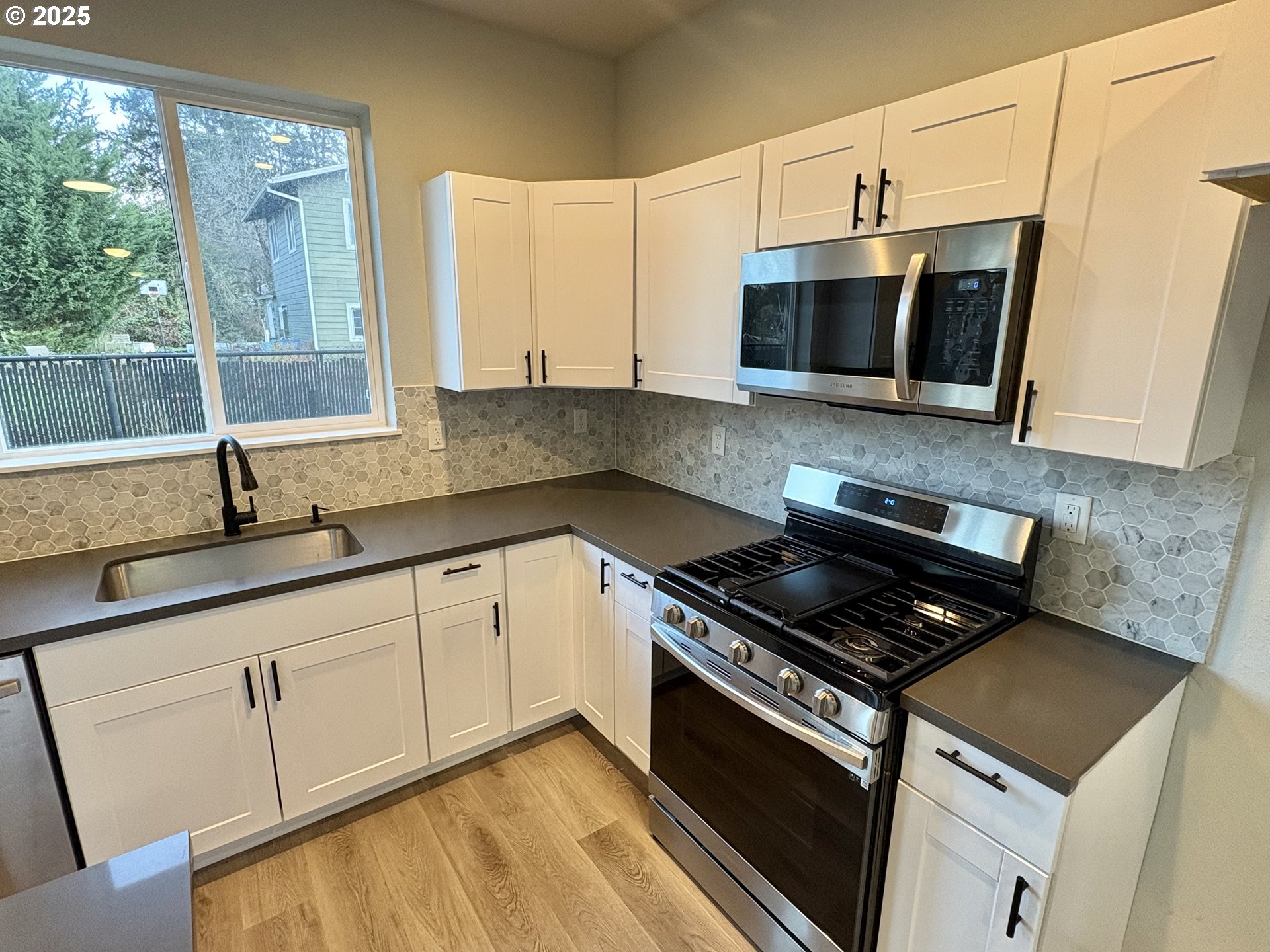 2443 26th Avenue Forest Grove, OR 97116 - Photo 6 of 24