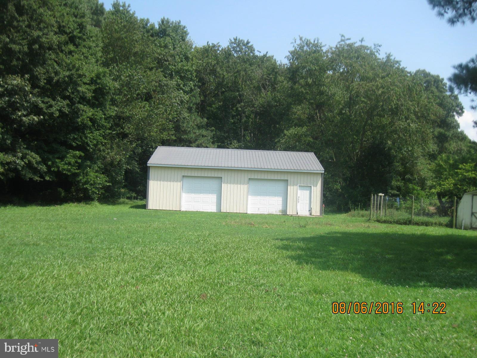 6923 Hynson Road Hurlock, MD 21643 - Photo 2 of 5 Exterior (General)