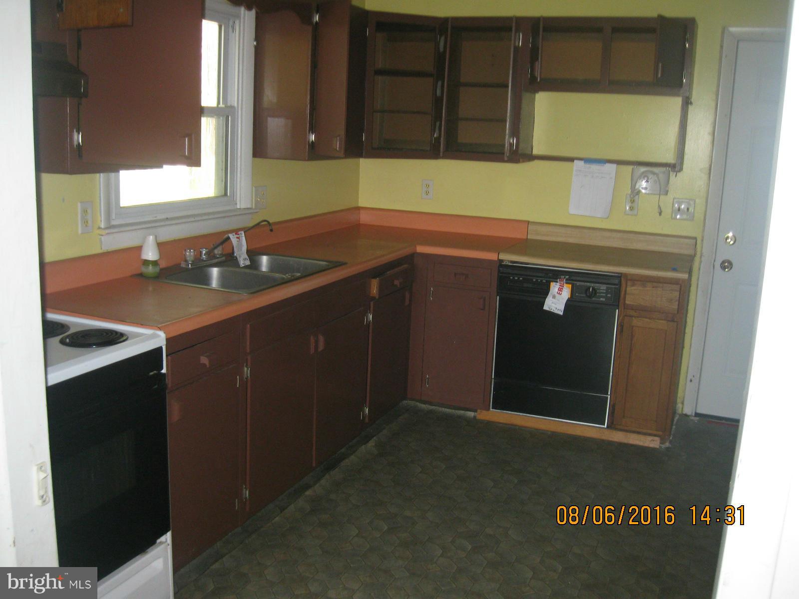 6923 Hynson Road Hurlock, MD 21643 - Photo 4 of 5 Kitchen