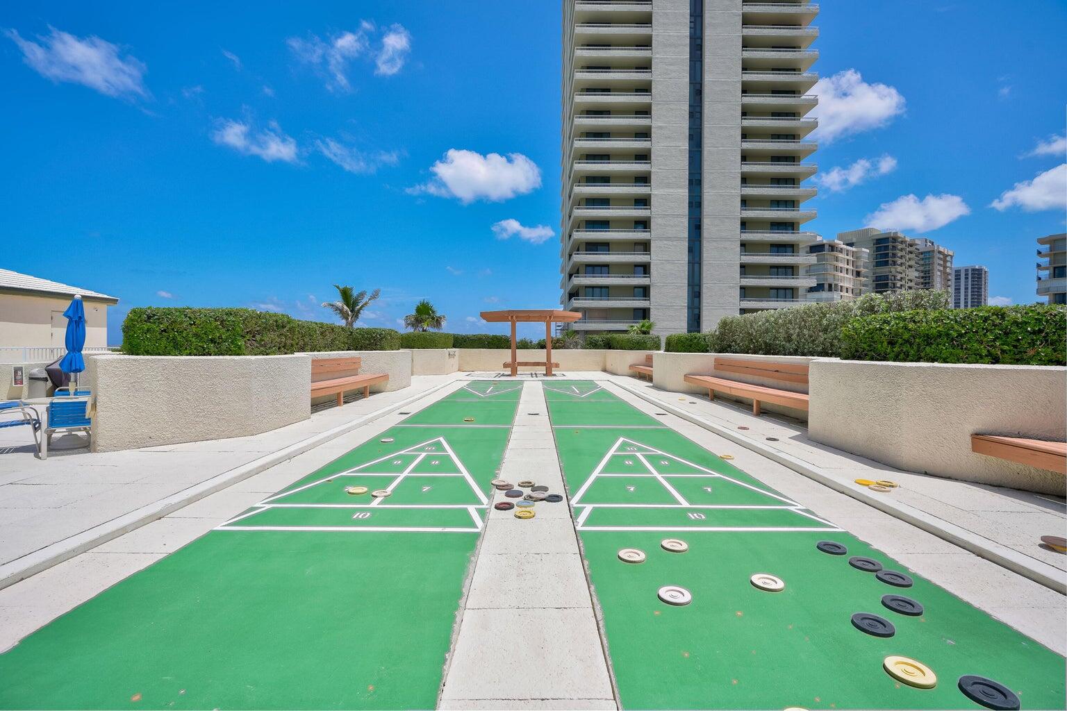 5510 North Ocean Drive, Unit 17D Singer Island, FL 33404 - Photo 27 of 57 20210409115628899830000000-o