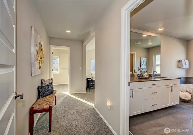 $975,000 | 28902 239th Avenue Southeast, Maple Valley, WA 98010