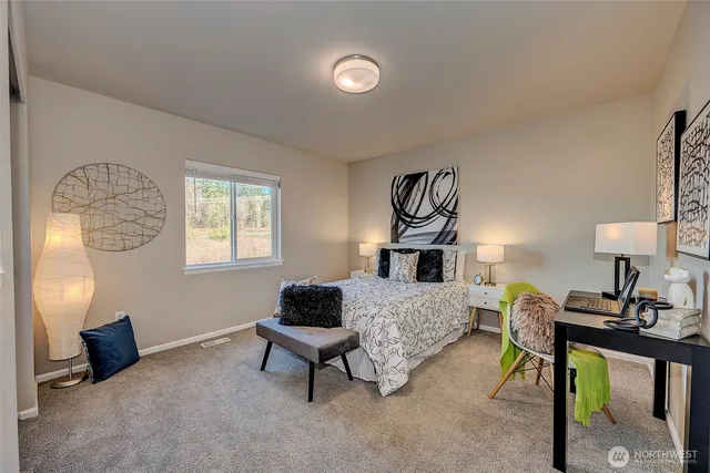 $975,000 | 28902 239th Avenue Southeast, Maple Valley, WA 98010