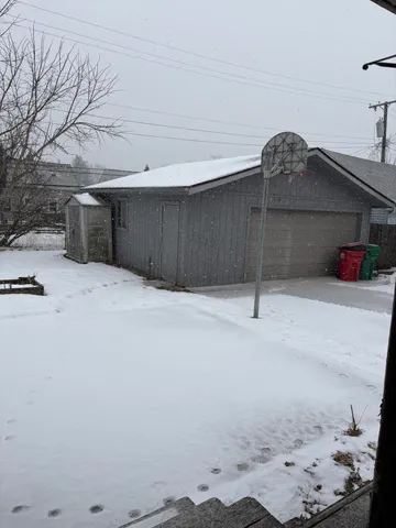 $149,900 | 22806 Shakespeare Avenue, Eastpointe, MI 48021