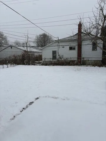 $149,900 | 22806 Shakespeare Avenue, Eastpointe, MI 48021