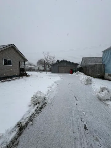 $149,900 | 22806 Shakespeare Avenue, Eastpointe, MI 48021