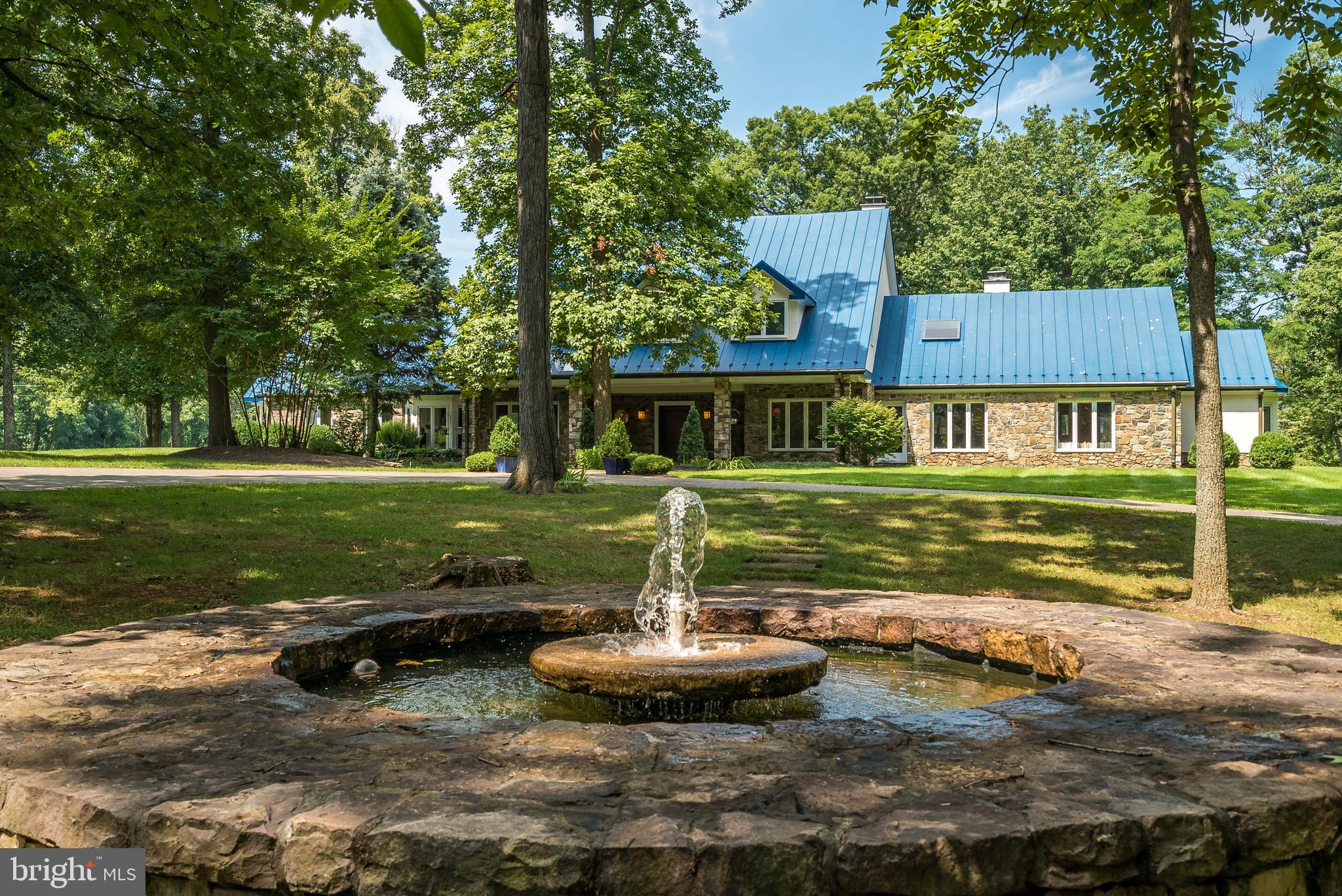 20022 Trappe Road Bluemont, VA 20135 - Photo 3 of 97 a front view of a house with garden