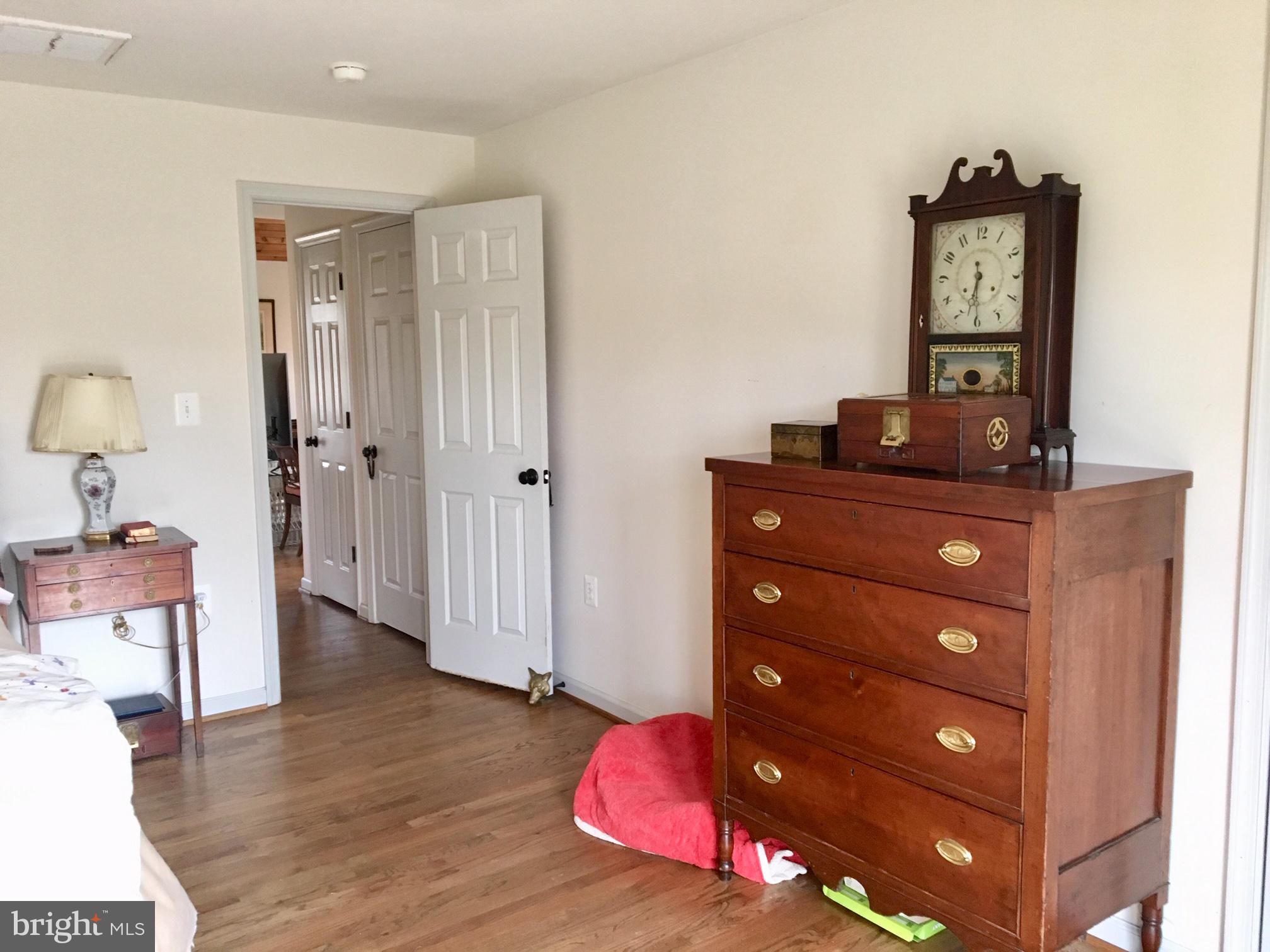 20022 Trappe Road Bluemont, VA 20135 - Photo 78 of 97 a view of a workspace with furniture and wooden floor