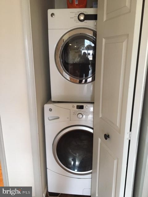 20022 Trappe Road Bluemont, VA 20135 - Photo 80 of 97 a utility room with dryer and washer