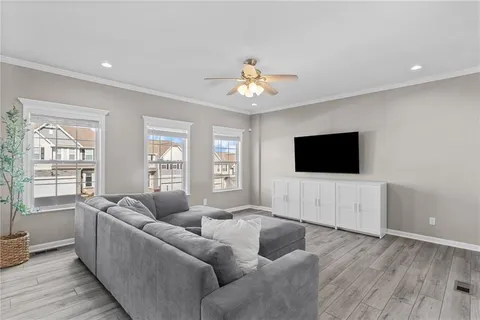 $335,000 | 2806 Canterbury Drive, Imperial, PA 15126