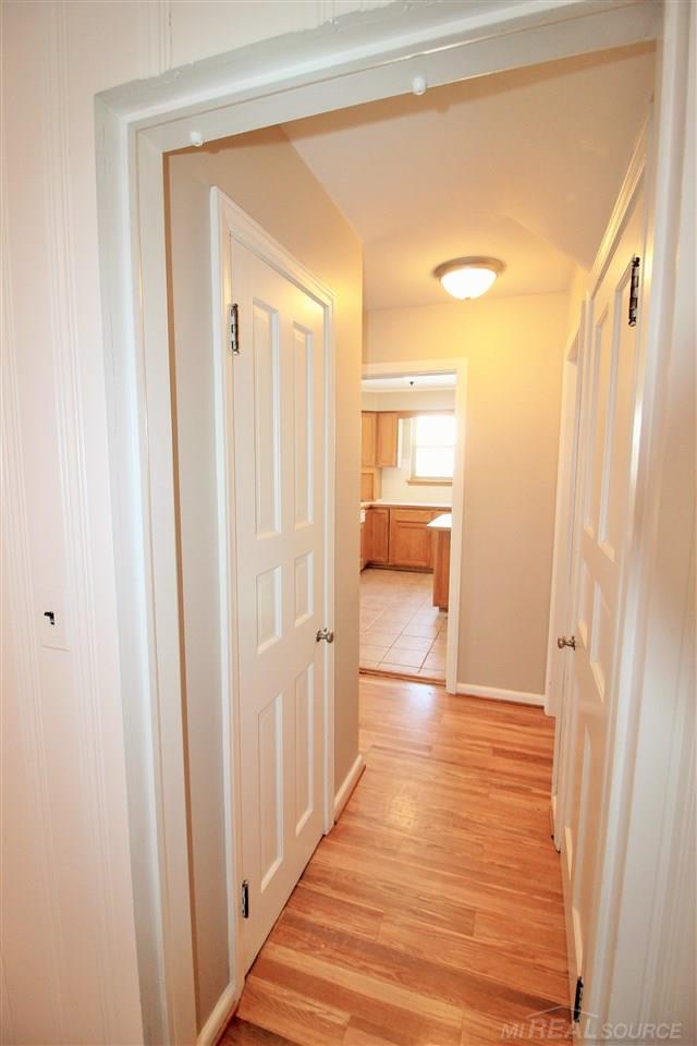 1173 Whittier Road Grosse Pointe Park, MI 48230 - Photo 27 of 83