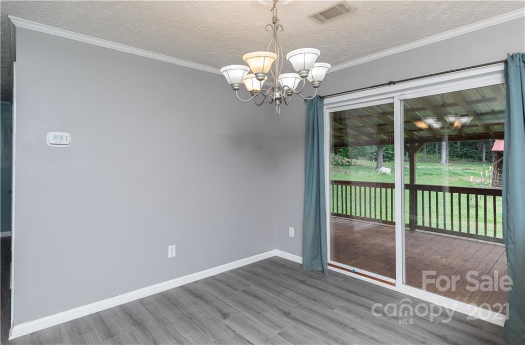 225 Deer Ridge Road Sharon, SC 29742 - Photo 4 of 39