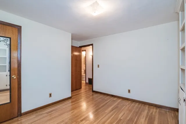 $275,000 | 17 Randall Street, Chicopee, MA 01013