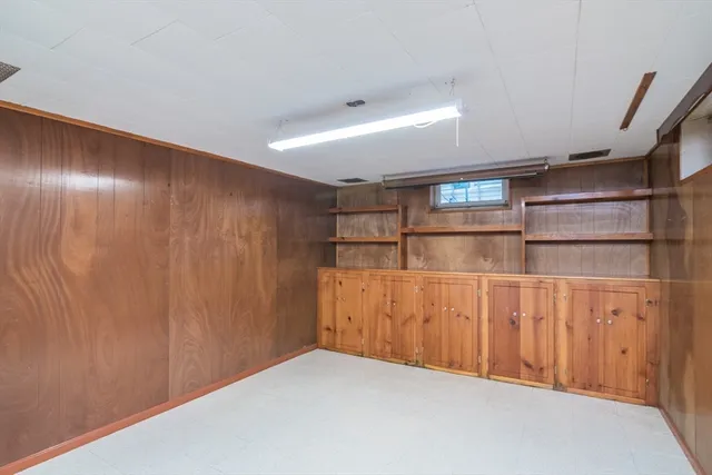 $275,000 | 17 Randall Street, Chicopee, MA 01013