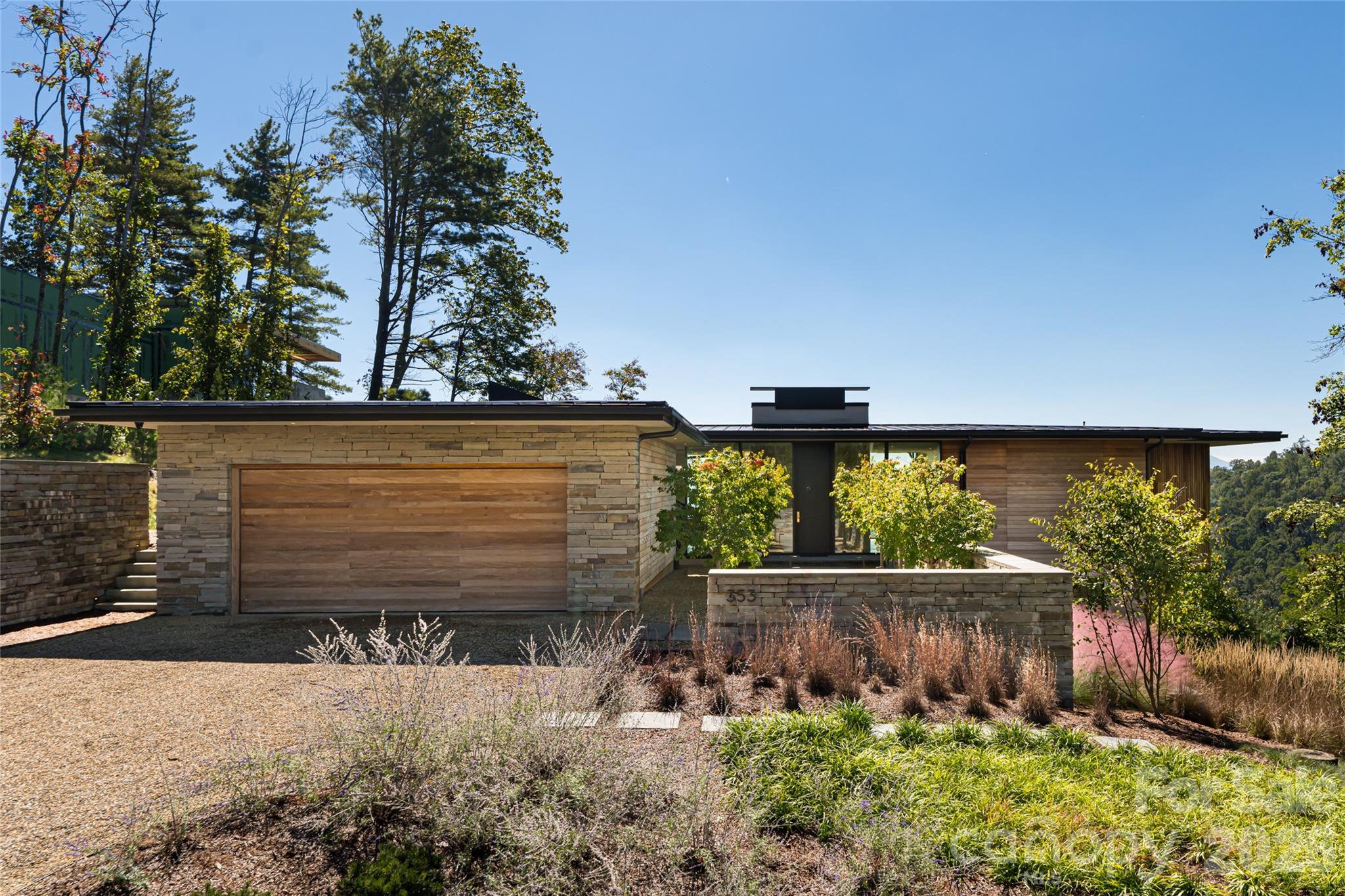 353 Retreat Ridge Way Asheville, NC 28804 - Photo 47 of 48 a view of a backyard