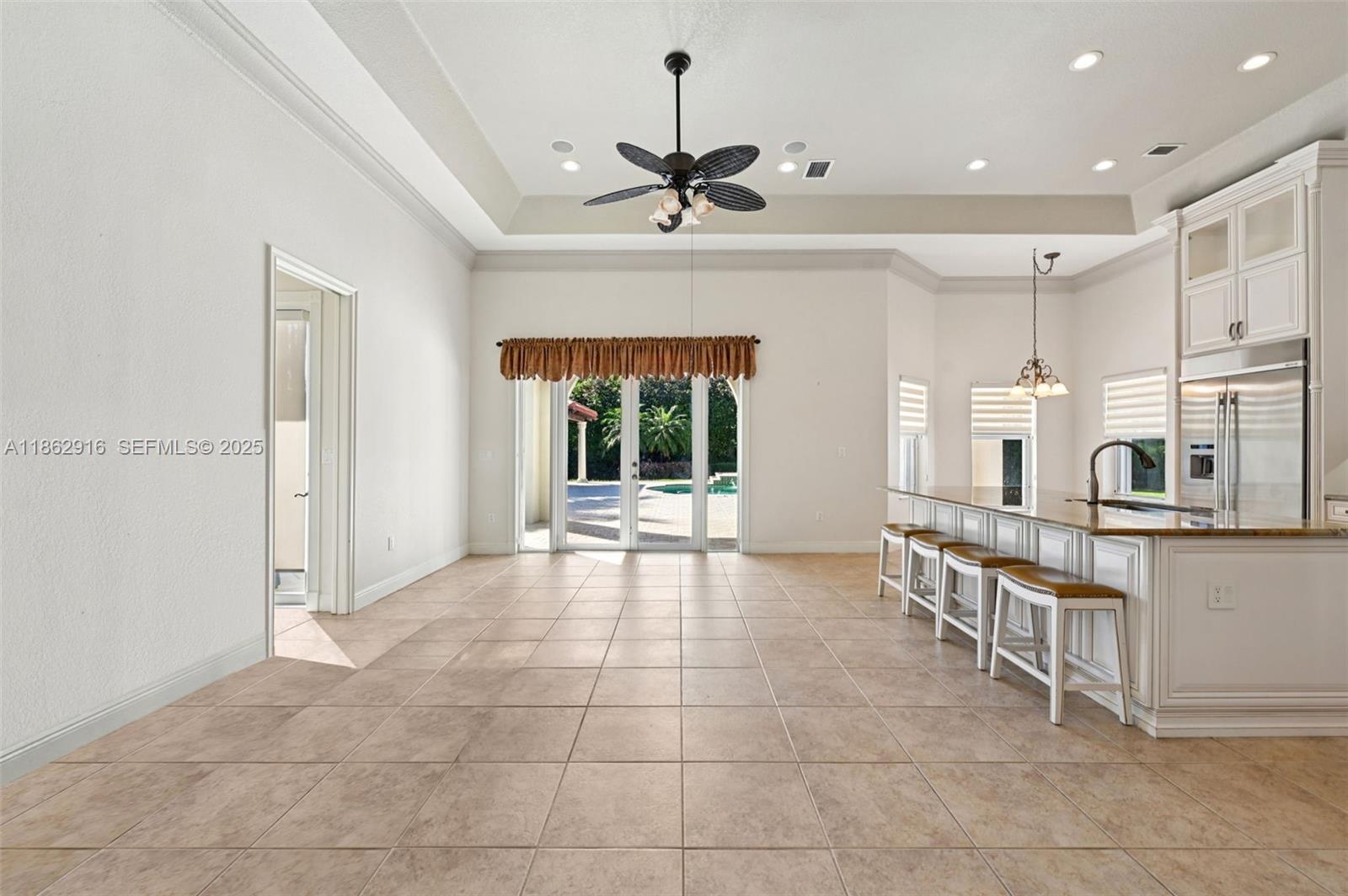 8100 Southwest 179th Street Palmetto Bay, FL 33157 - Photo 13 of 48