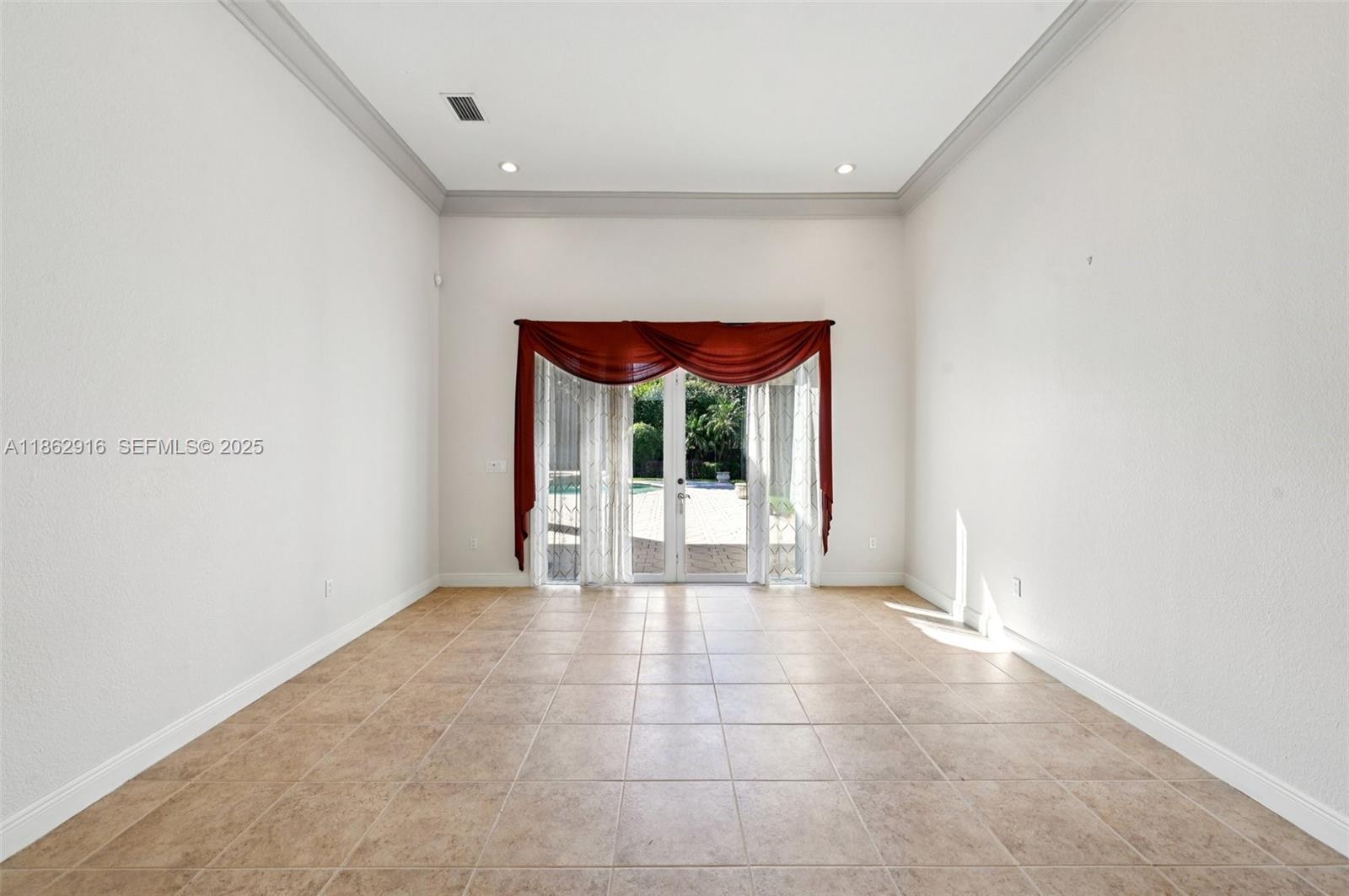 8100 Southwest 179th Street Palmetto Bay, FL 33157 - Photo 21 of 48