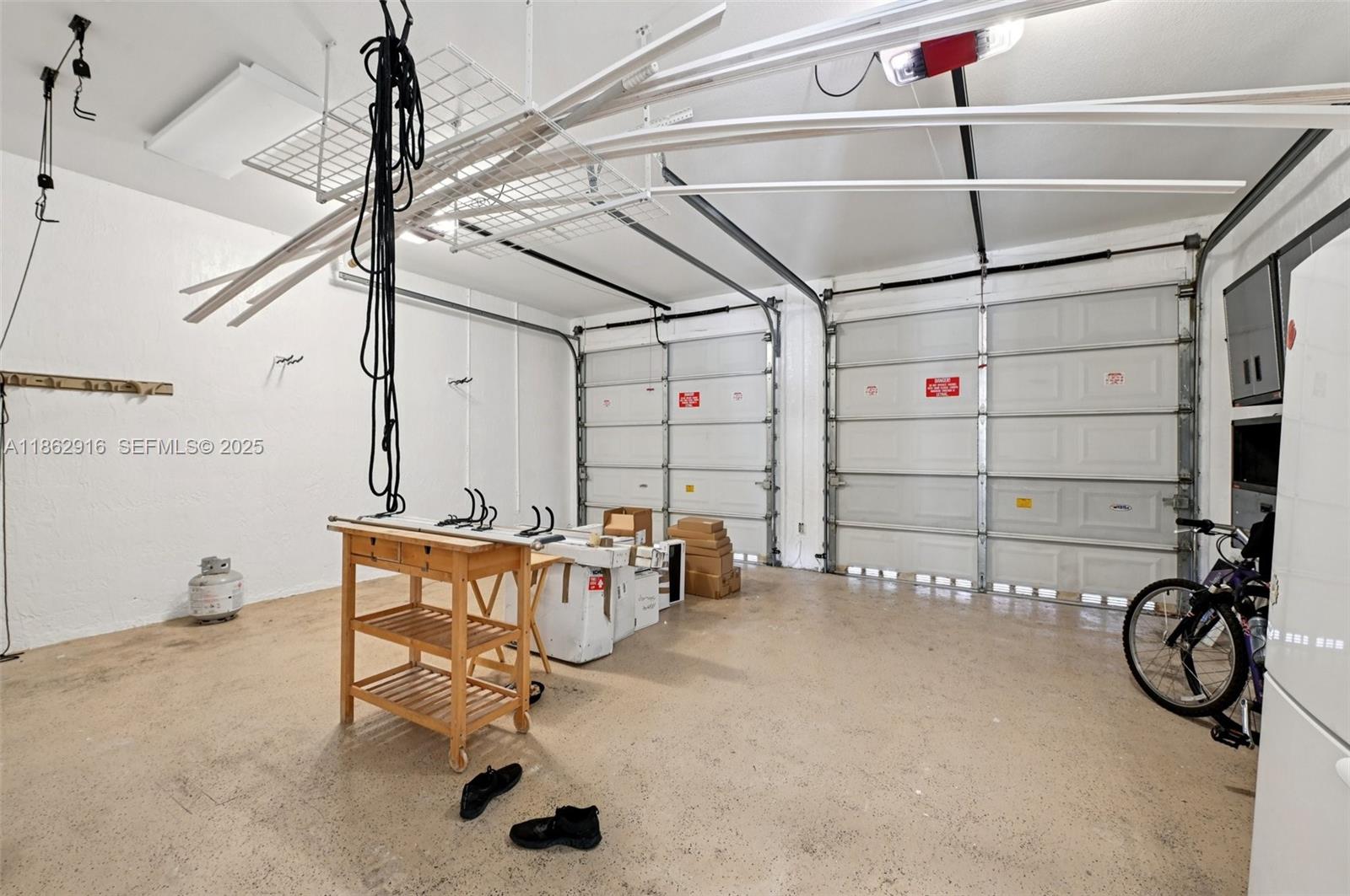 8100 Southwest 179th Street Palmetto Bay, FL 33157 - Photo 44 of 48