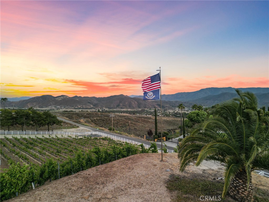 35394 Linda Rosea Road Temecula, CA 92592 - Photo 60 of 69 a view of a lake with a mountain in the background