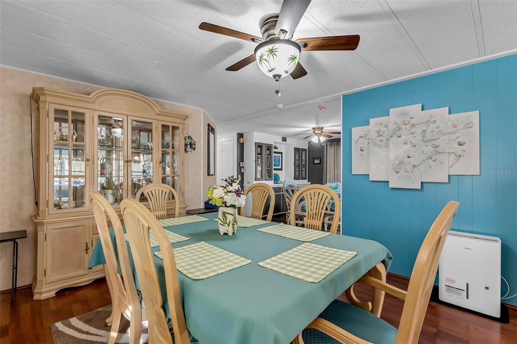 5619 Bayshore Road, Unit 466 Palmetto, FL 34221 - Photo 11 of 50