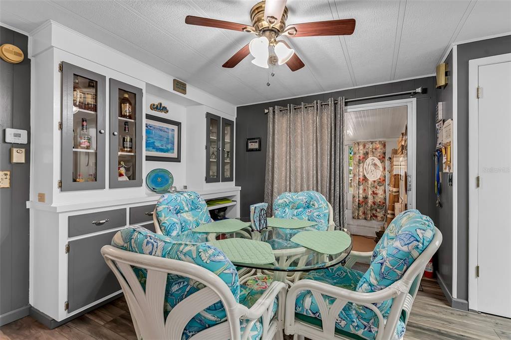 5619 Bayshore Road, Unit 466 Palmetto, FL 34221 - Photo 15 of 50