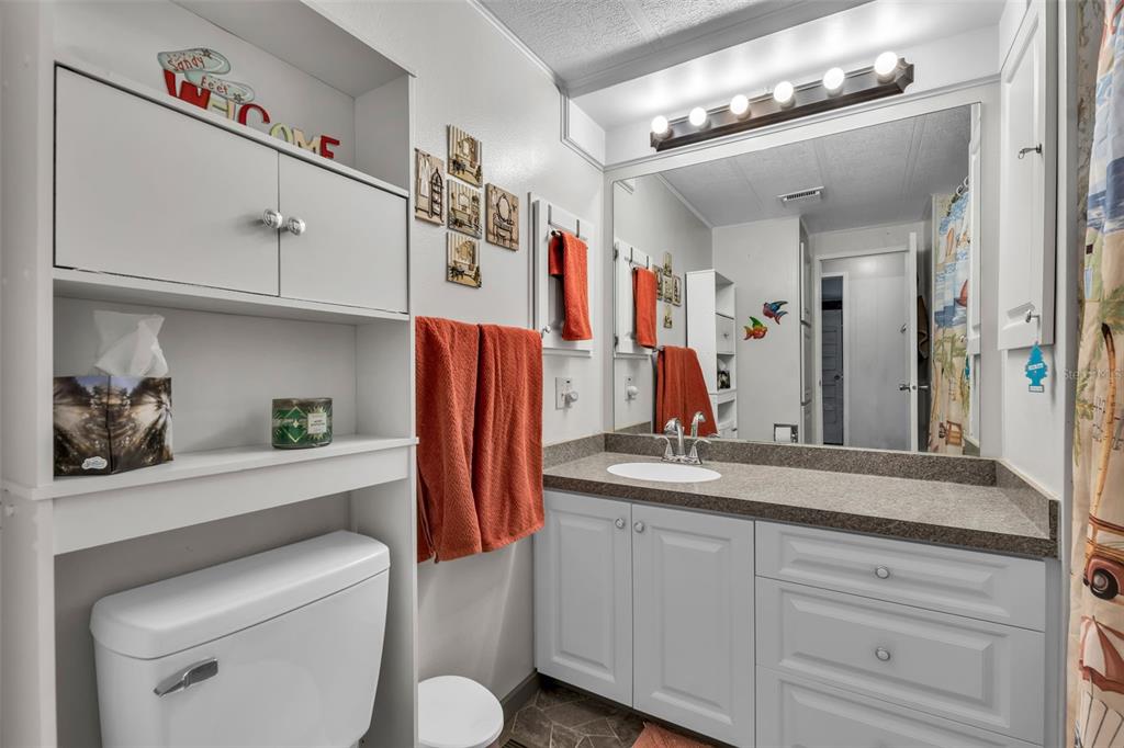 5619 Bayshore Road, Unit 466 Palmetto, FL 34221 - Photo 25 of 50