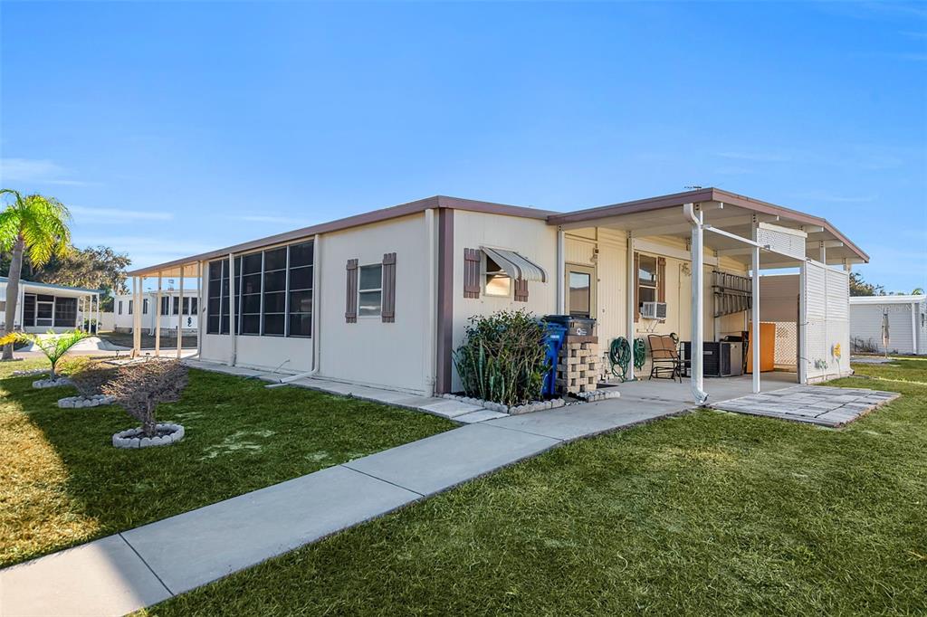 5619 Bayshore Road, Unit 466 Palmetto, FL 34221 - Photo 4 of 50