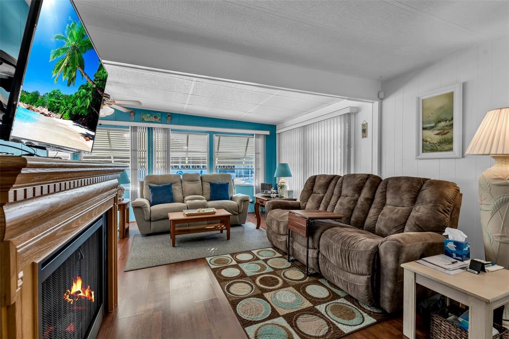 5619 Bayshore Road, Unit 466 Palmetto, FL 34221 - Photo 9 of 50