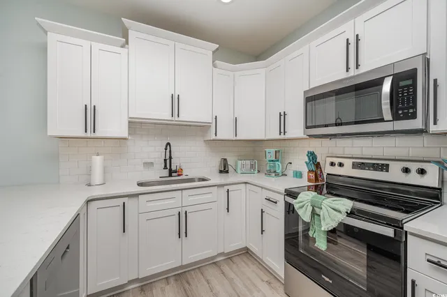 $580,000 | 503 30th Avenue North, Unit B, Myrtle Beach, SC 29577