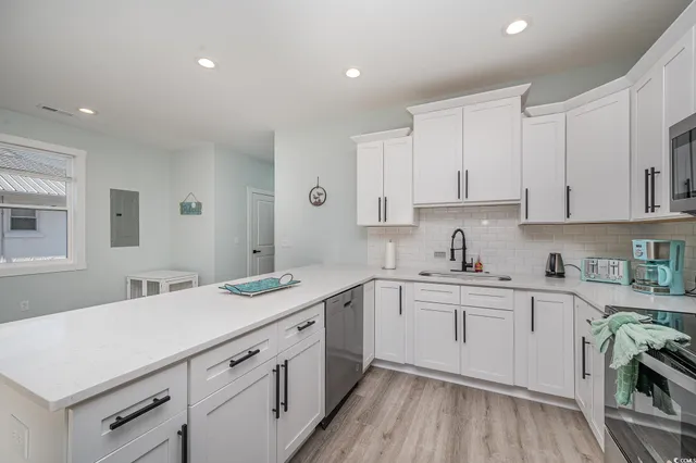 $580,000 | 503 30th Avenue North, Unit B, Myrtle Beach, SC 29577