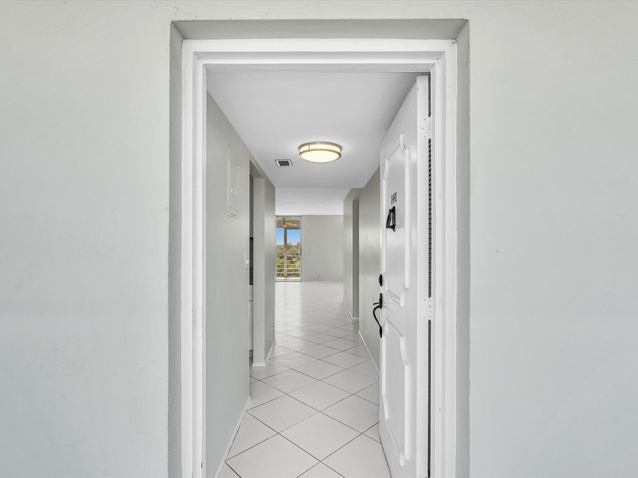 6161 Northwest 2nd Avenue Boca Raton, FL 33487 - Photo 21 of 46 01-FPP00206
