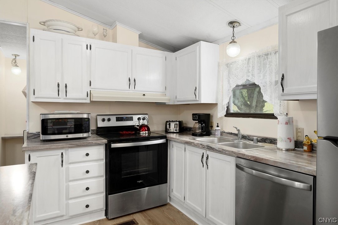 9796 Starr Hill Road Steuben, NY 13438 - Photo 9 of 49