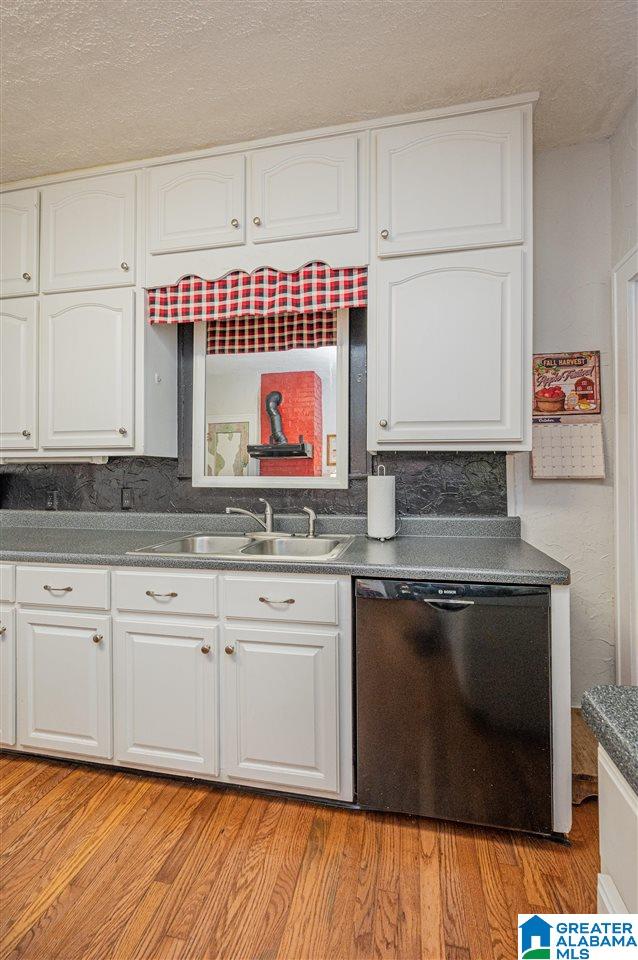824 Hillcrest Road Birmingham, AL 35235 - Photo 16 of 49