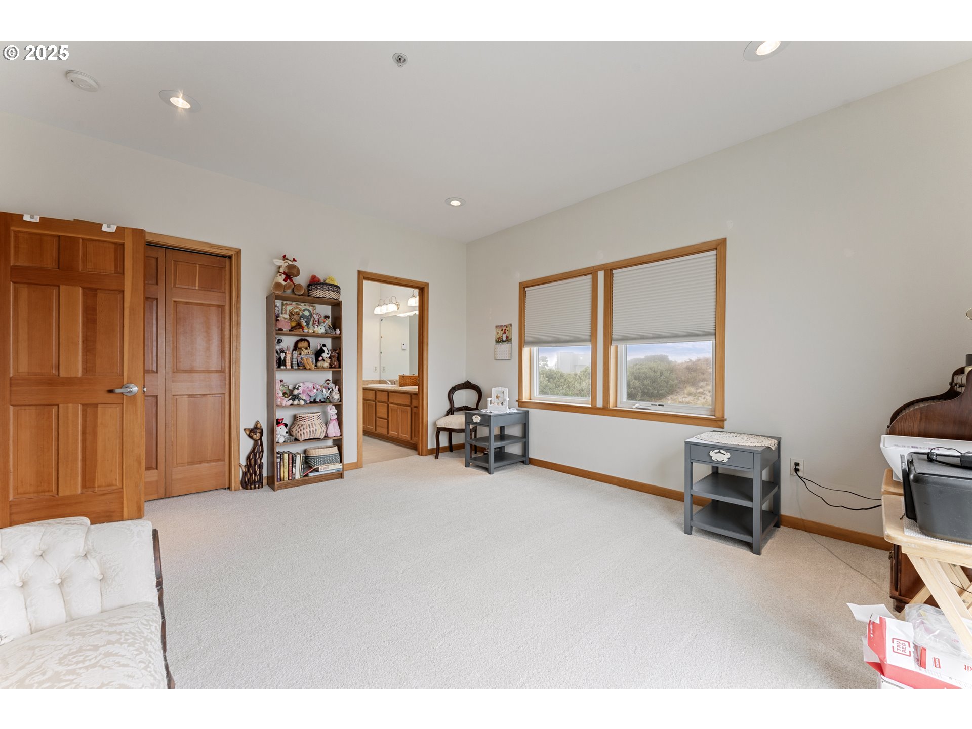 1313 Village Loop Bandon, OR 97411 - Photo 16 of 30