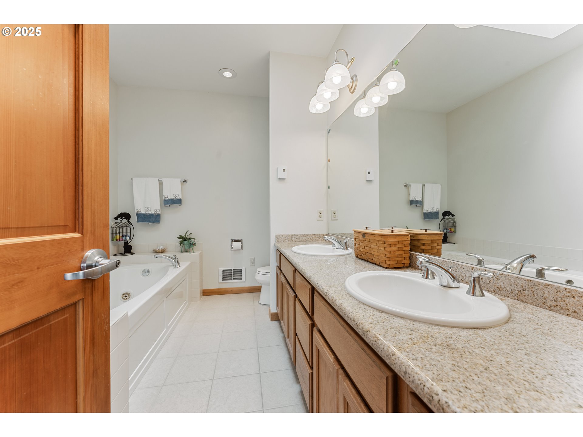 1313 Village Loop Bandon, OR 97411 - Photo 17 of 30