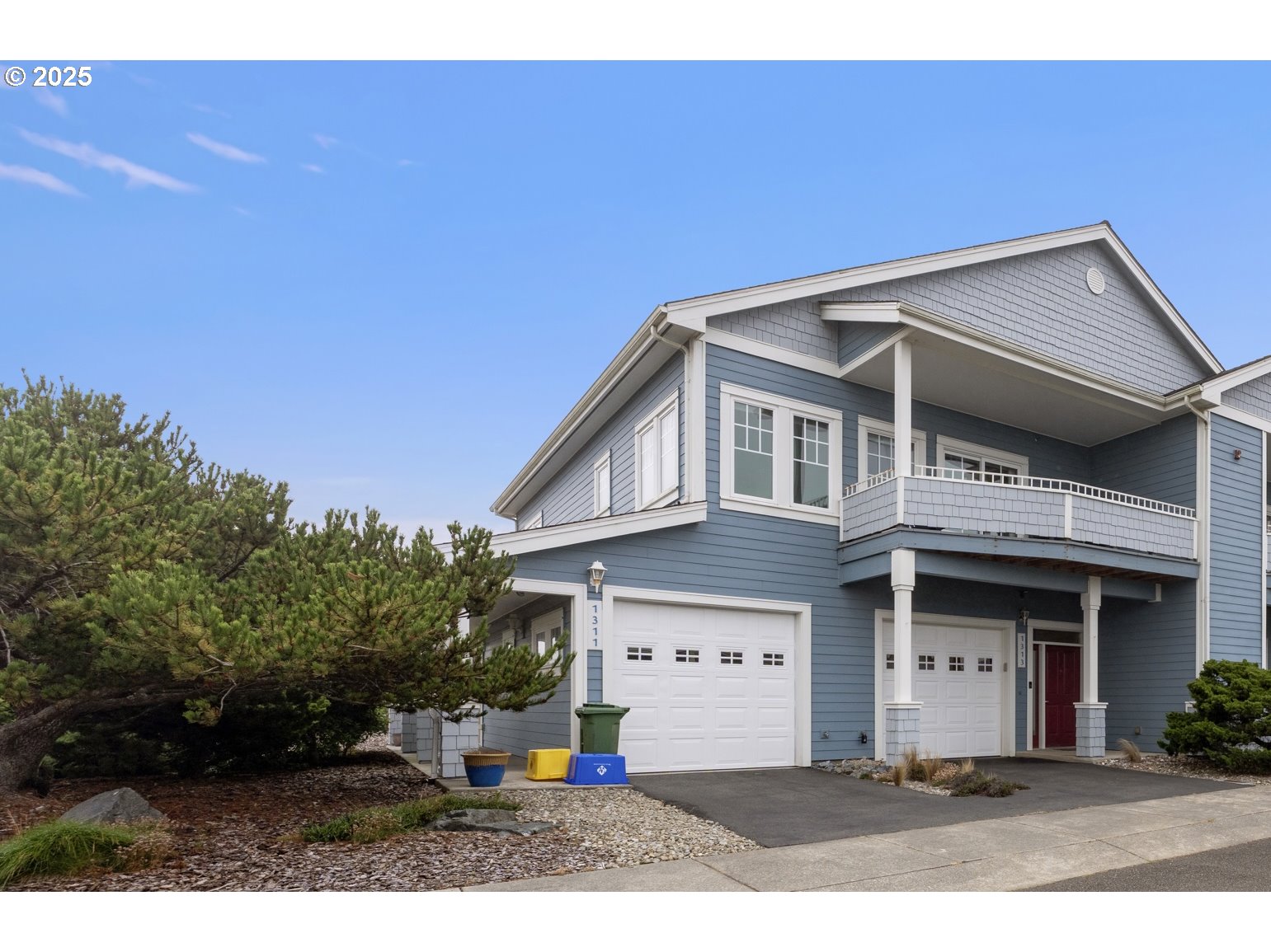 1313 Village Loop Bandon, OR 97411 - Photo 3 of 30