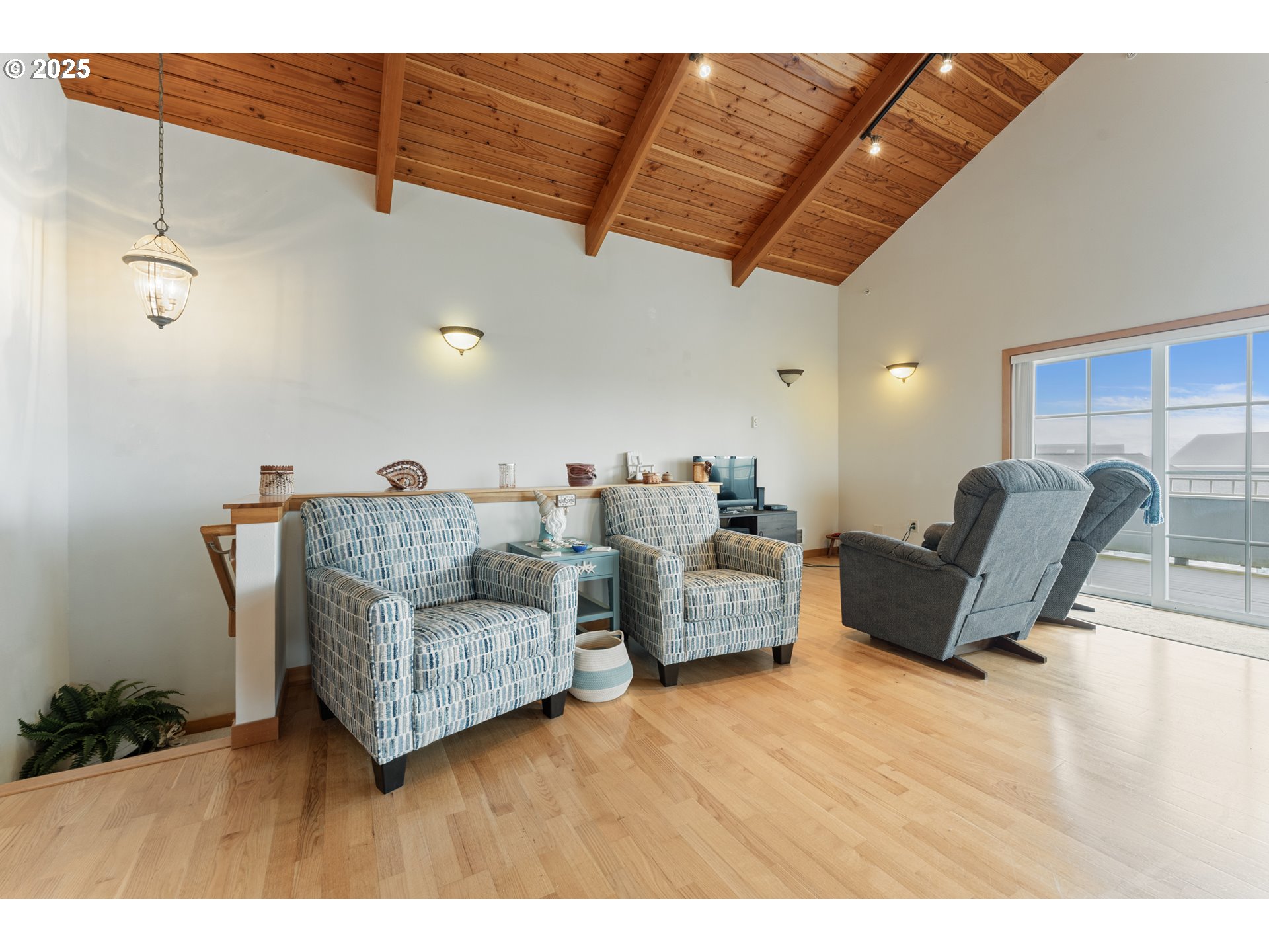 1313 Village Loop Bandon, OR 97411 - Photo 8 of 30