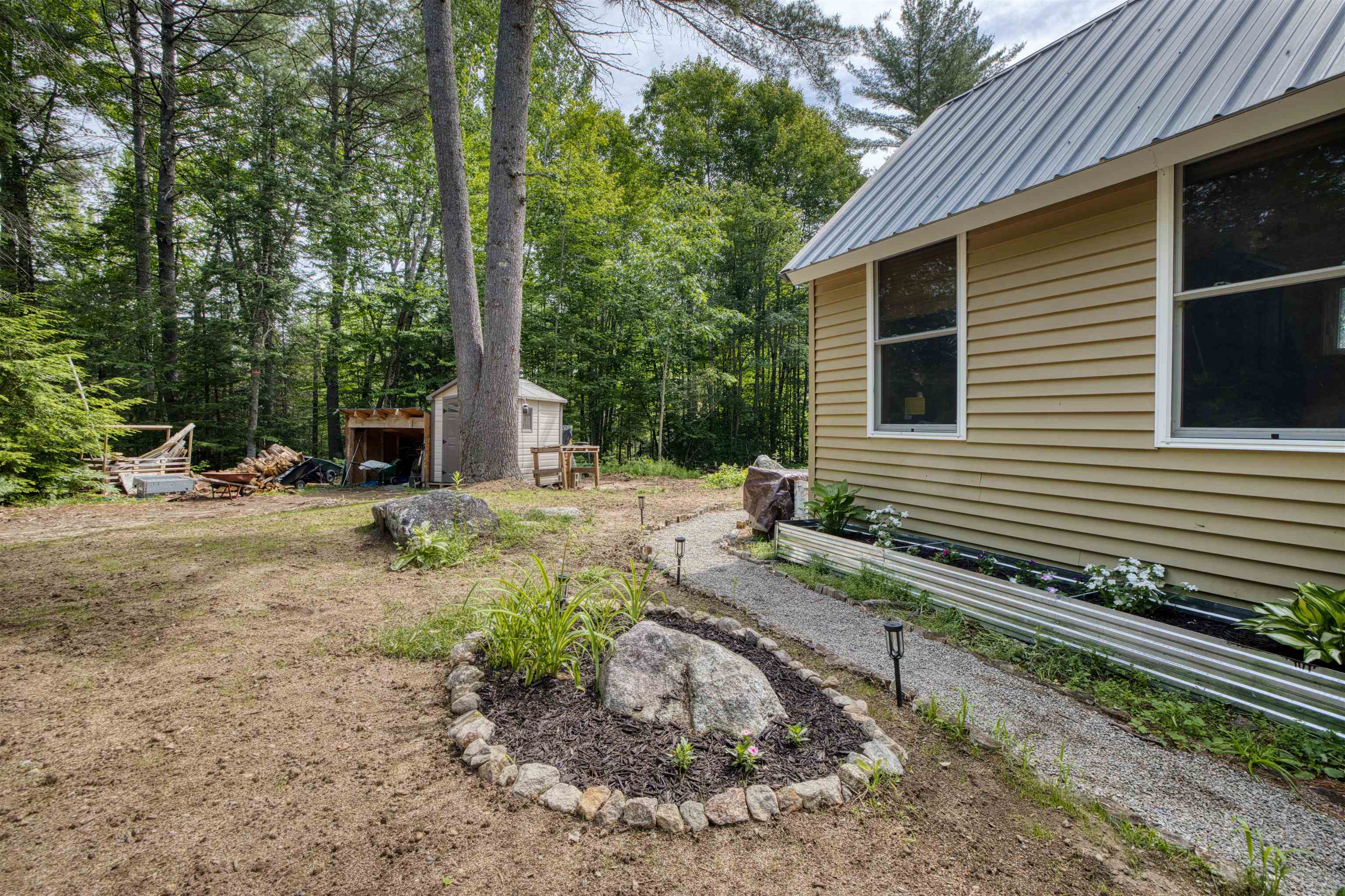29 Gray Fox Road Effingham, NH 03882 - Photo 27 of 37