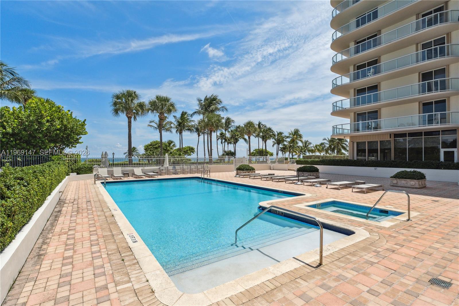 8855 Collins Avenue, Unit 4B Surfside, FL 33154 - Photo 28 of 32