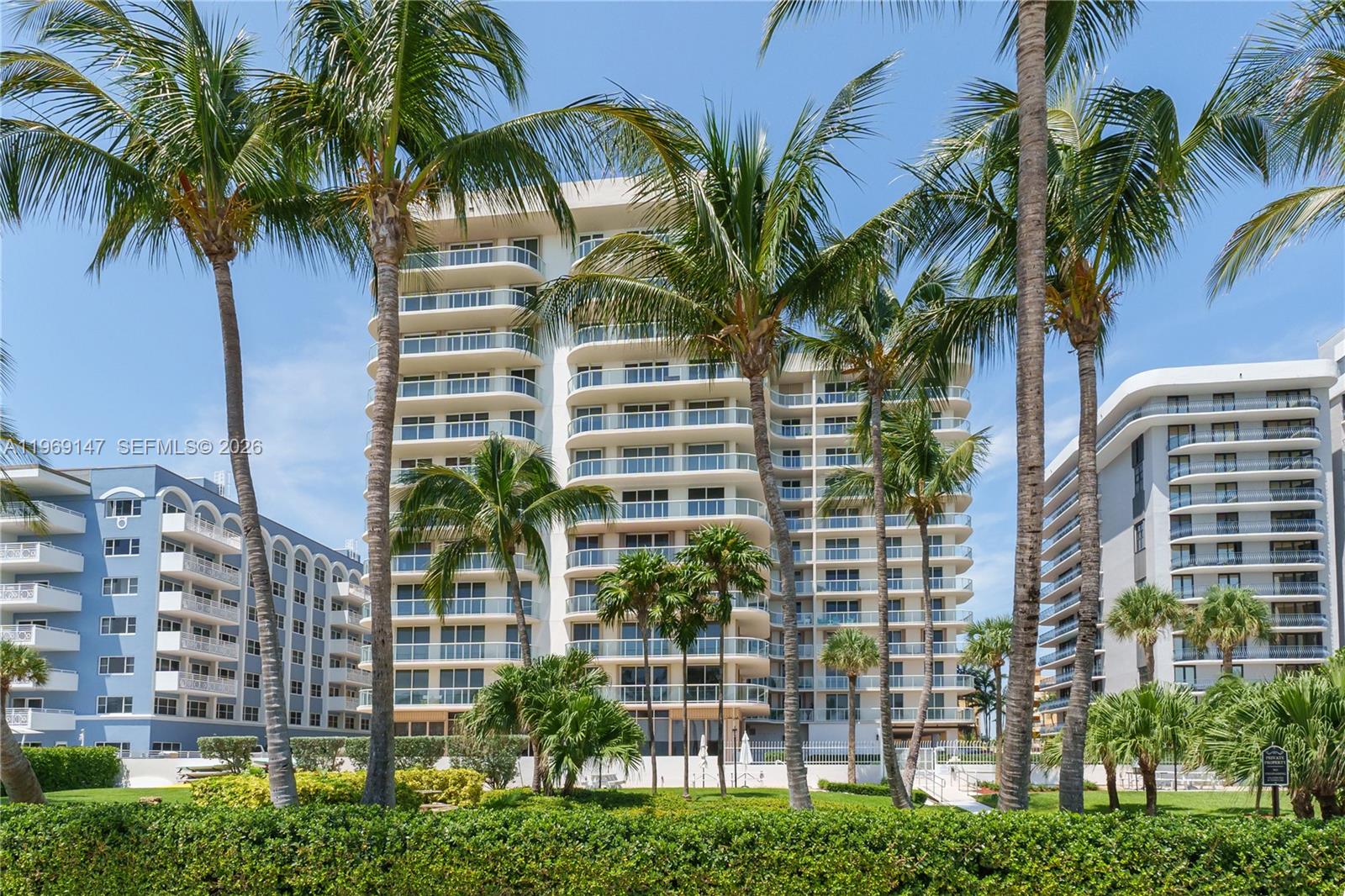 8855 Collins Avenue, Unit 4B Surfside, FL 33154 - Photo 31 of 32